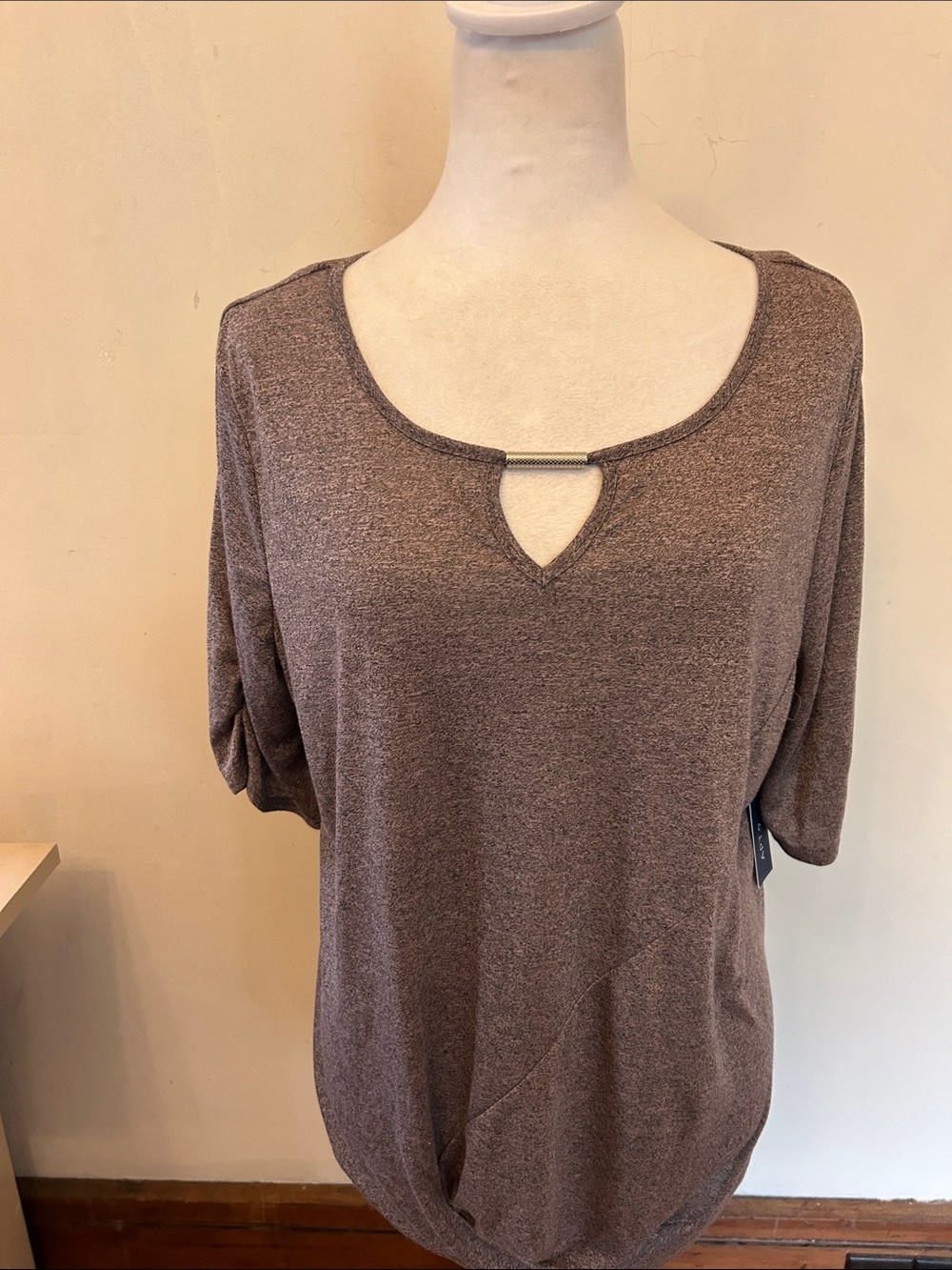 Apt. 9 Scoop Neck Rose gold ruched short sleeve top Size XL NWT